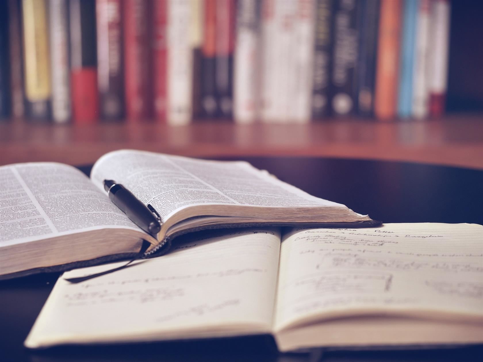  Educational Books